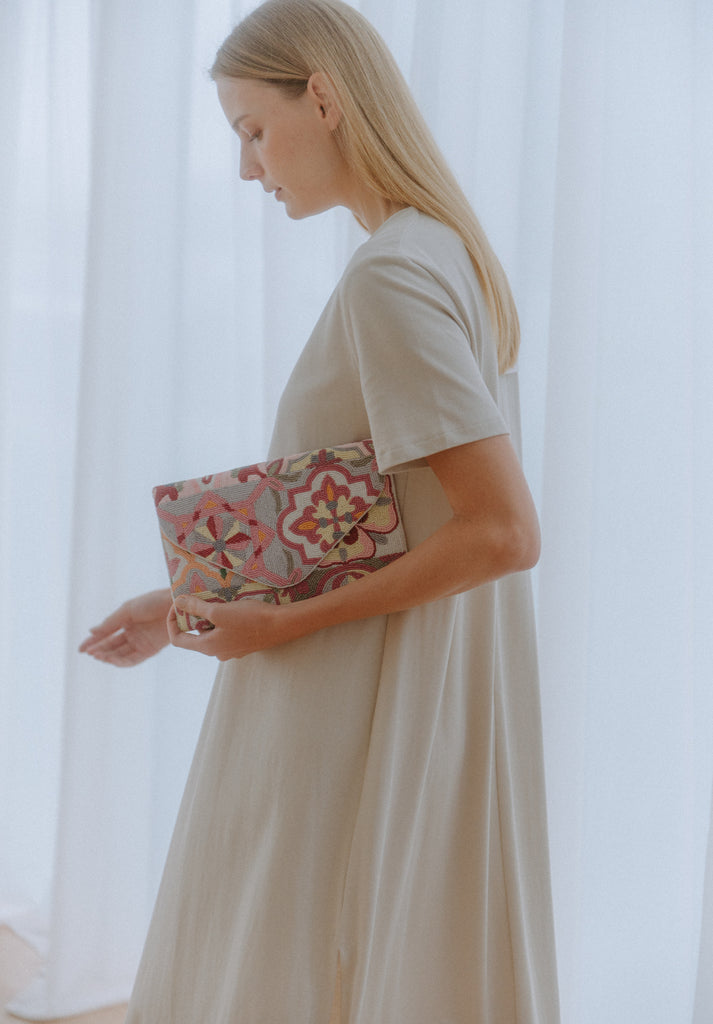 Nyonya Stories Beaded Handbag (Preorder)