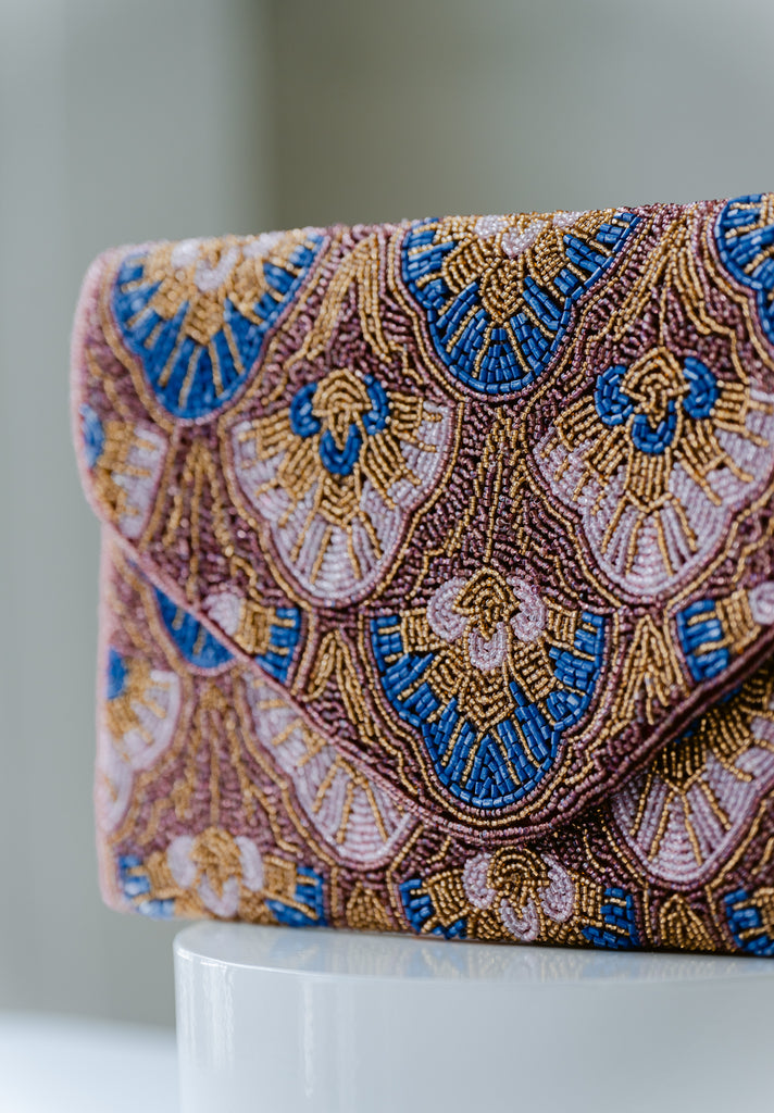 Plum Blossoms Beaded HandBag (Preorder)