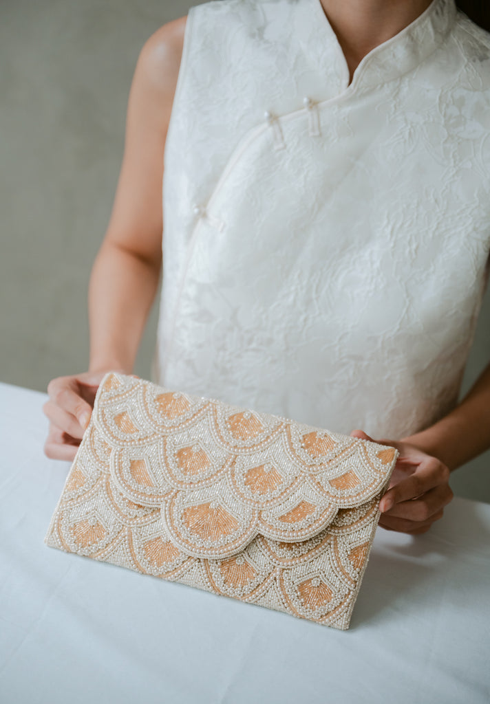 Scallop Pearls Beaded HandBag (Preorder)