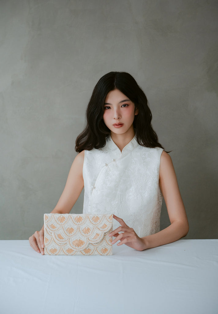 Scallop Pearls Beaded HandBag (Preorder)