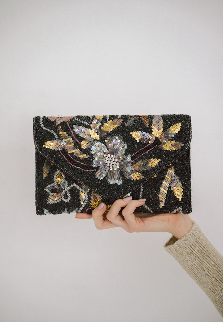 Before the sun sets Beaded Handbag