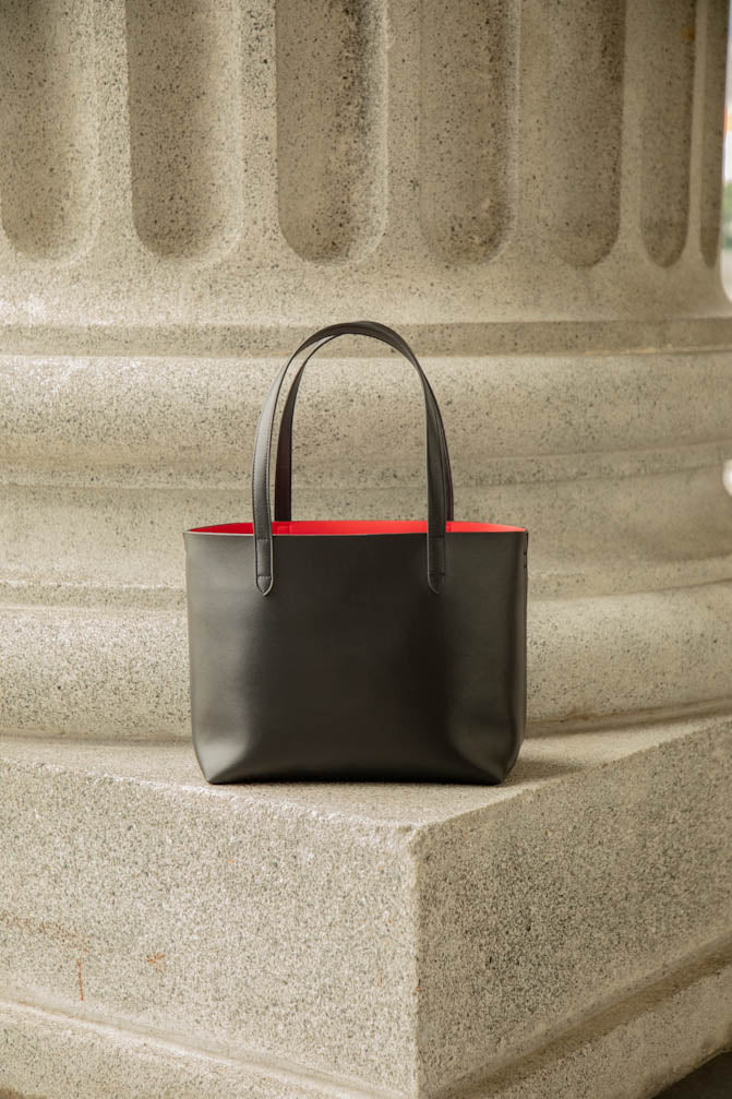 Forever Tote // Classic Black