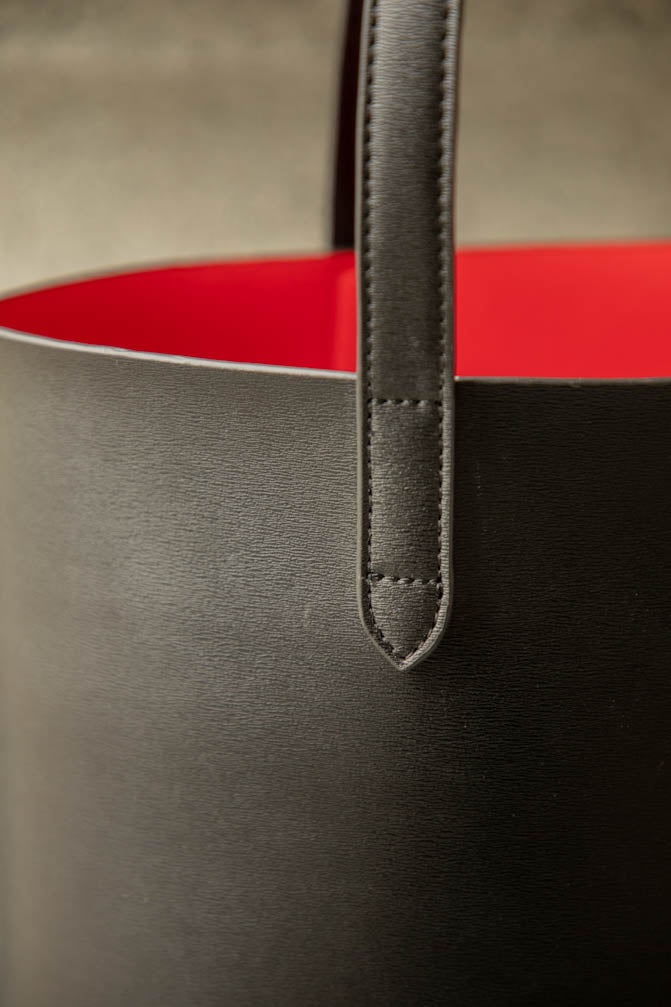 Forever Tote // Classic Black