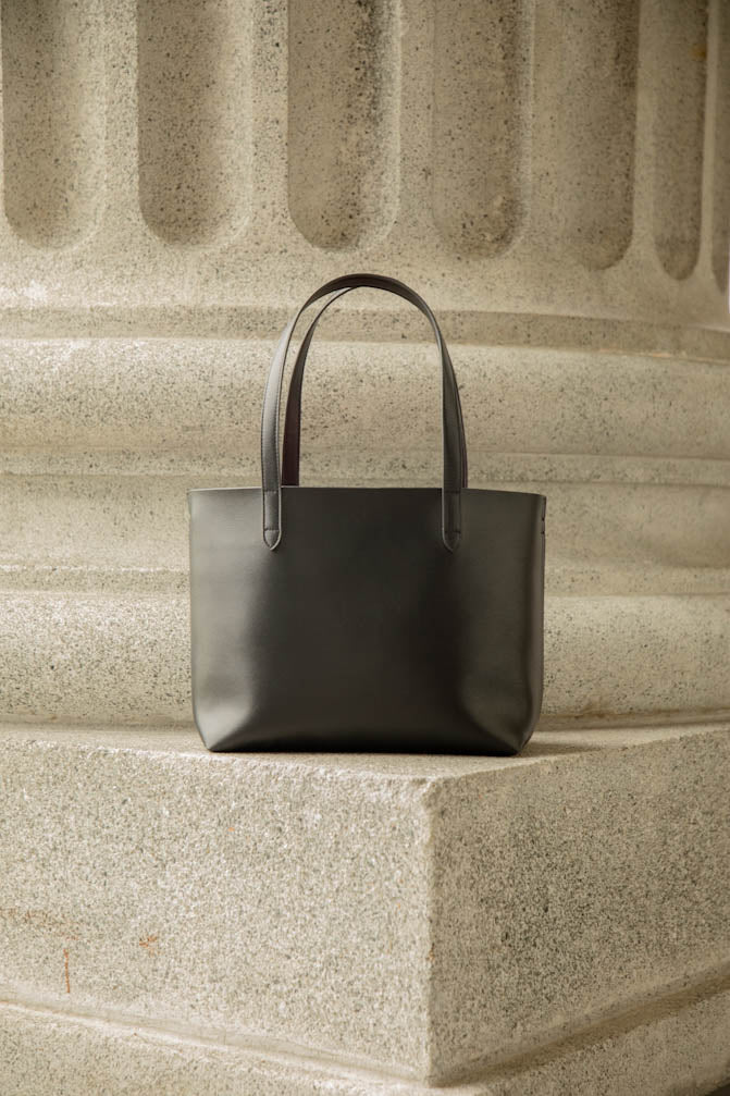 Forever Tote // Classic Black