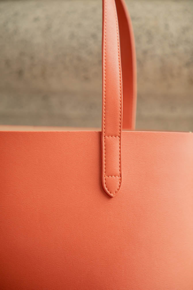 Forever Tote // Sienna Red